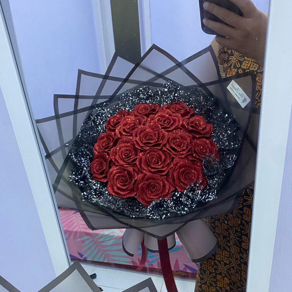 

BUKET PITA SATIN 18 TANGKAI