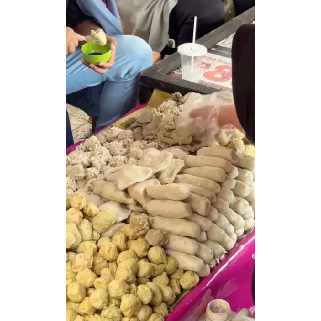 

PEMPEK KHAS PALEMBANG ORI