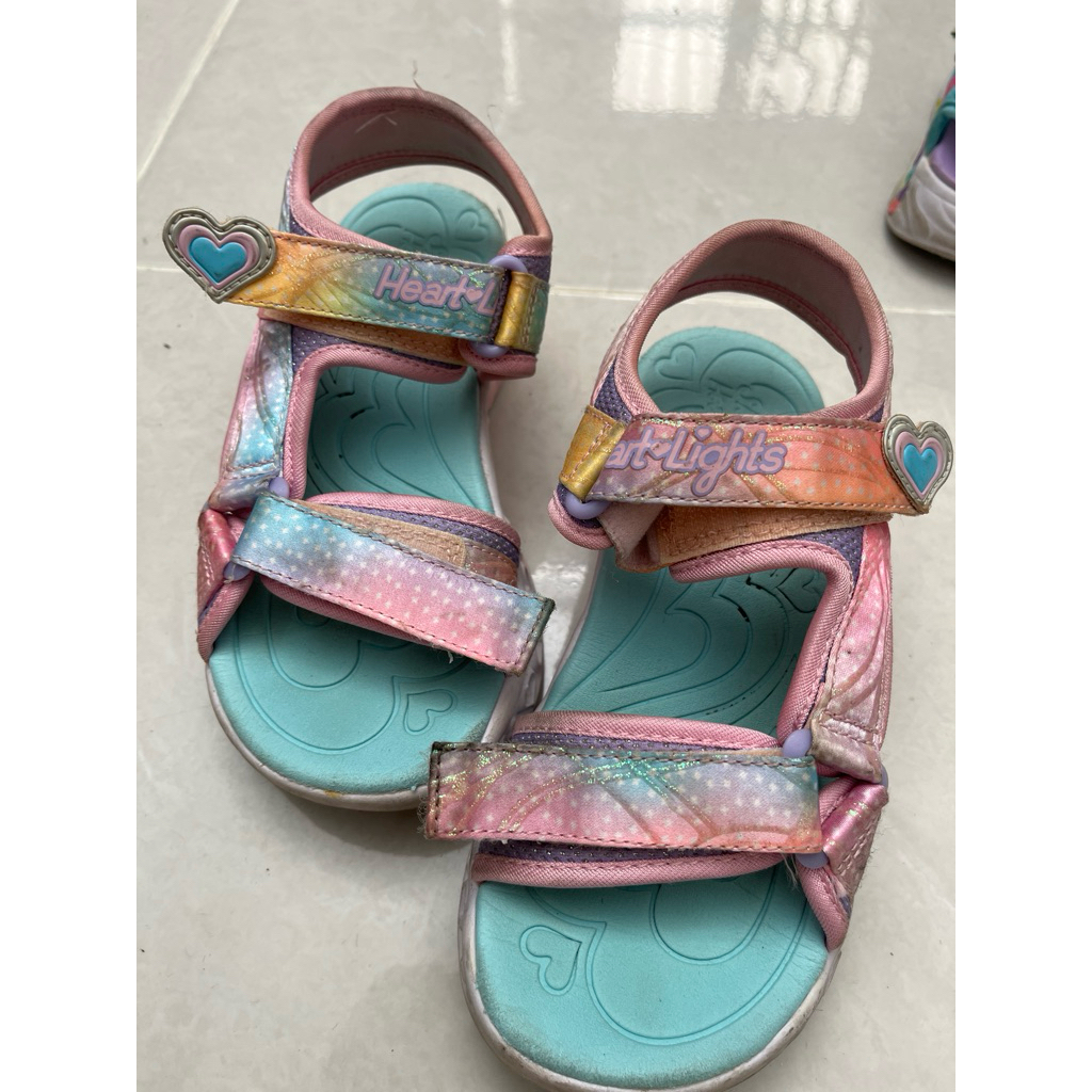 PRELOVED sepatu sendal anak skechers