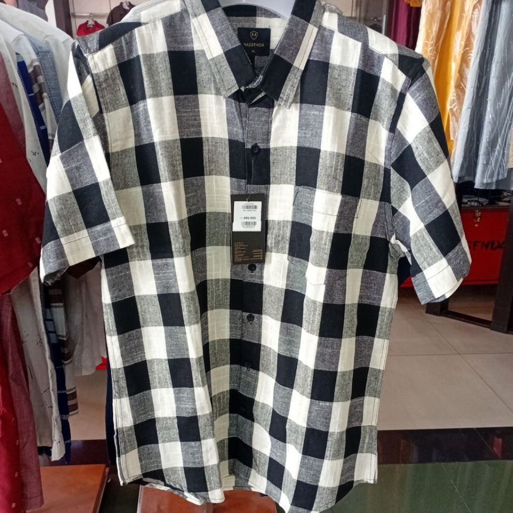 Kemeja flanel Hassenda