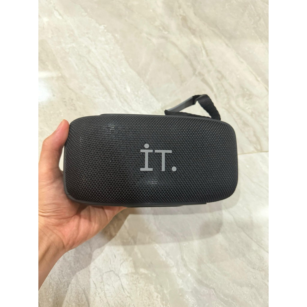 IT Tova Tunesphere 2 in 1 T17