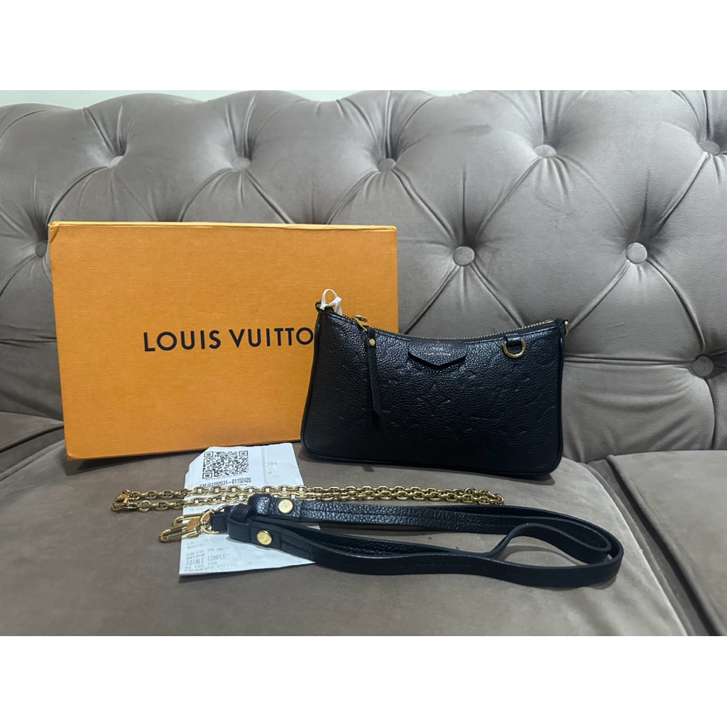 Preloved LV easy pouch 2023 NBU