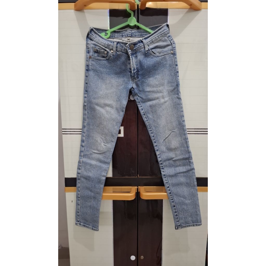 preloved celana jeans slimfit