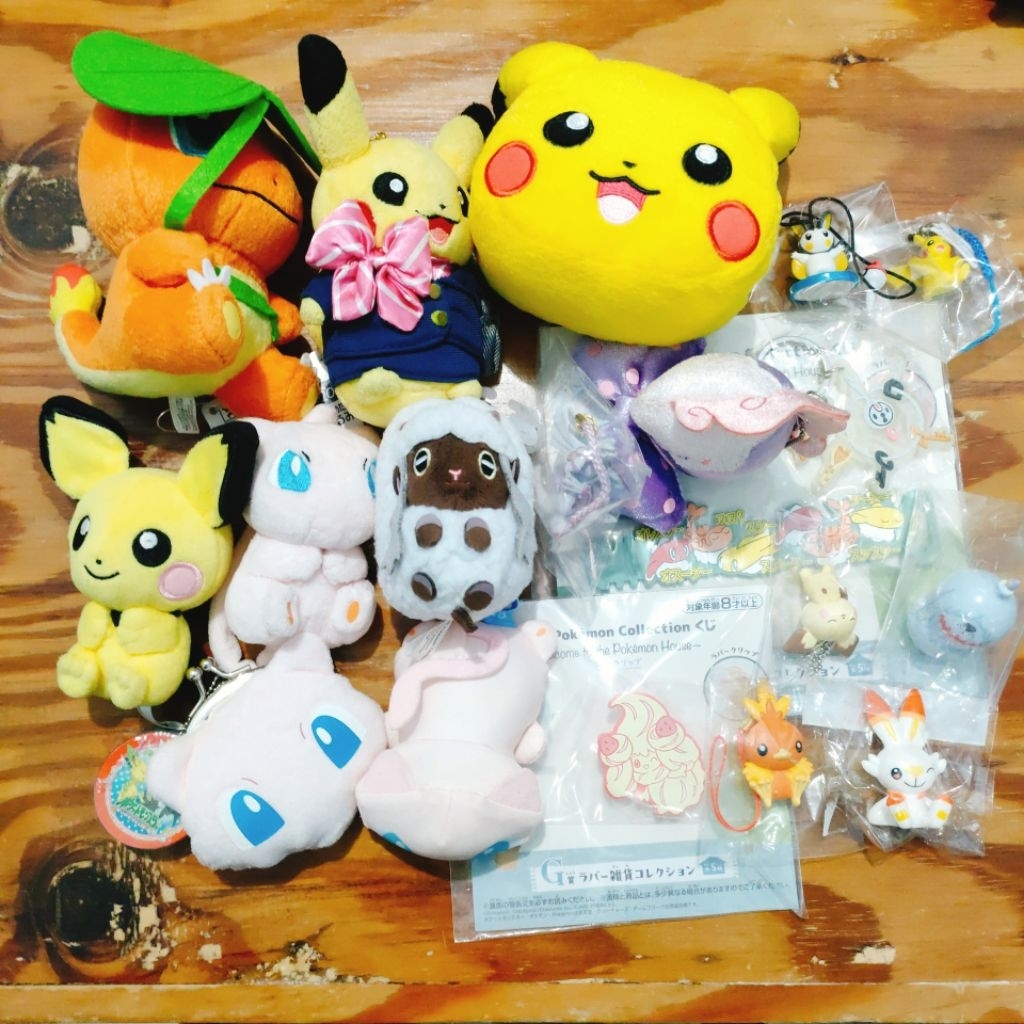 Gantungan Boneka, Merchandise Pokemon