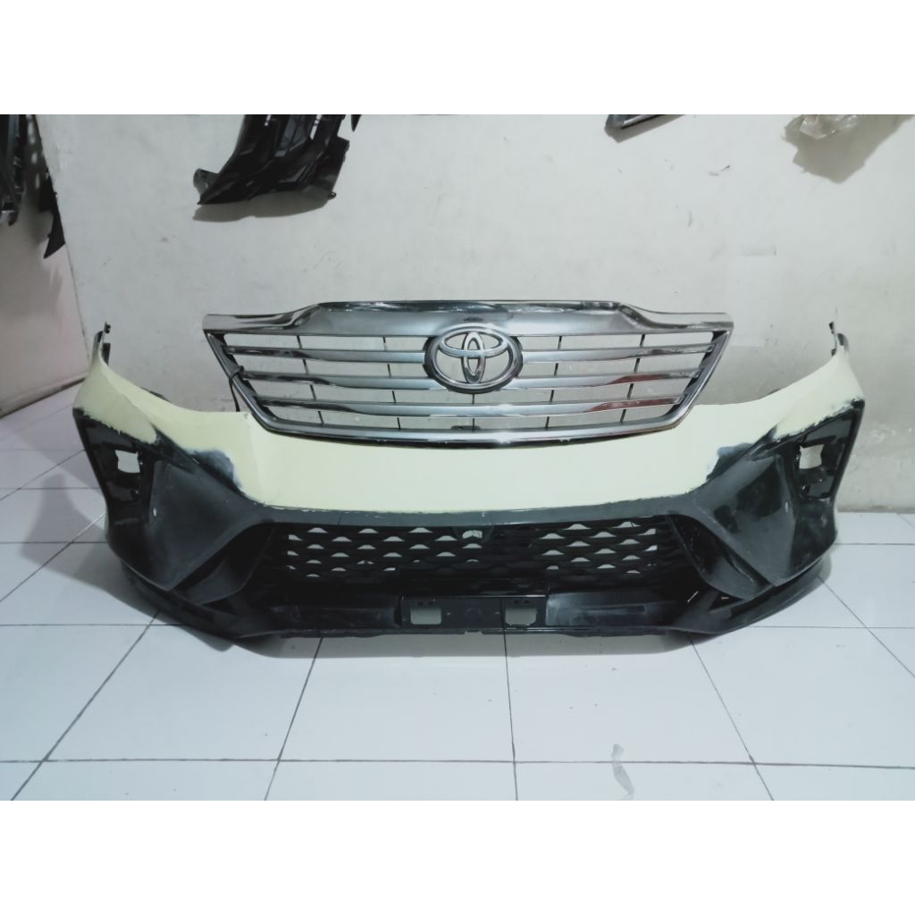 bumper kastem custom Fortuner VNT - LEGENDER