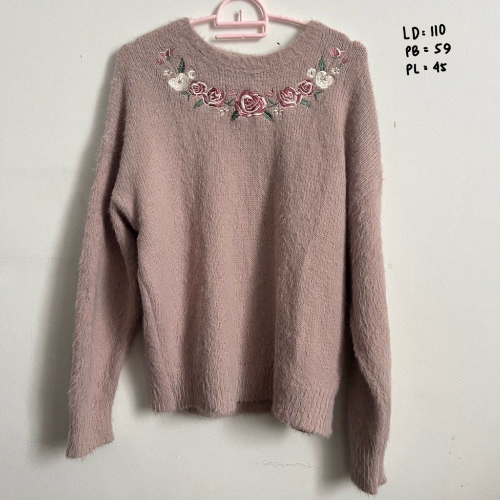 INGNI Pink Fuzzy Sweater Coquette
