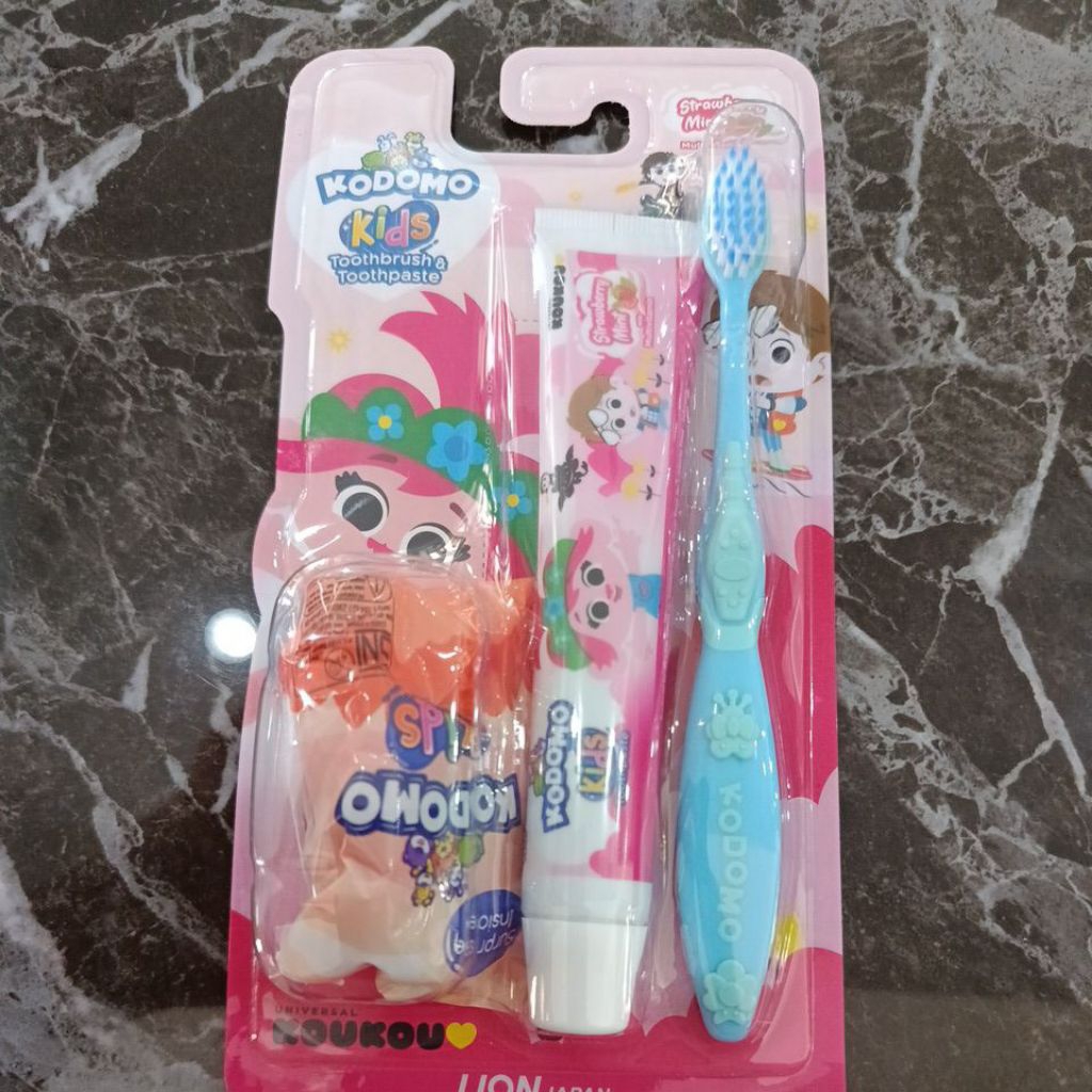 pasta/odol anak Kodomo kids satu paket