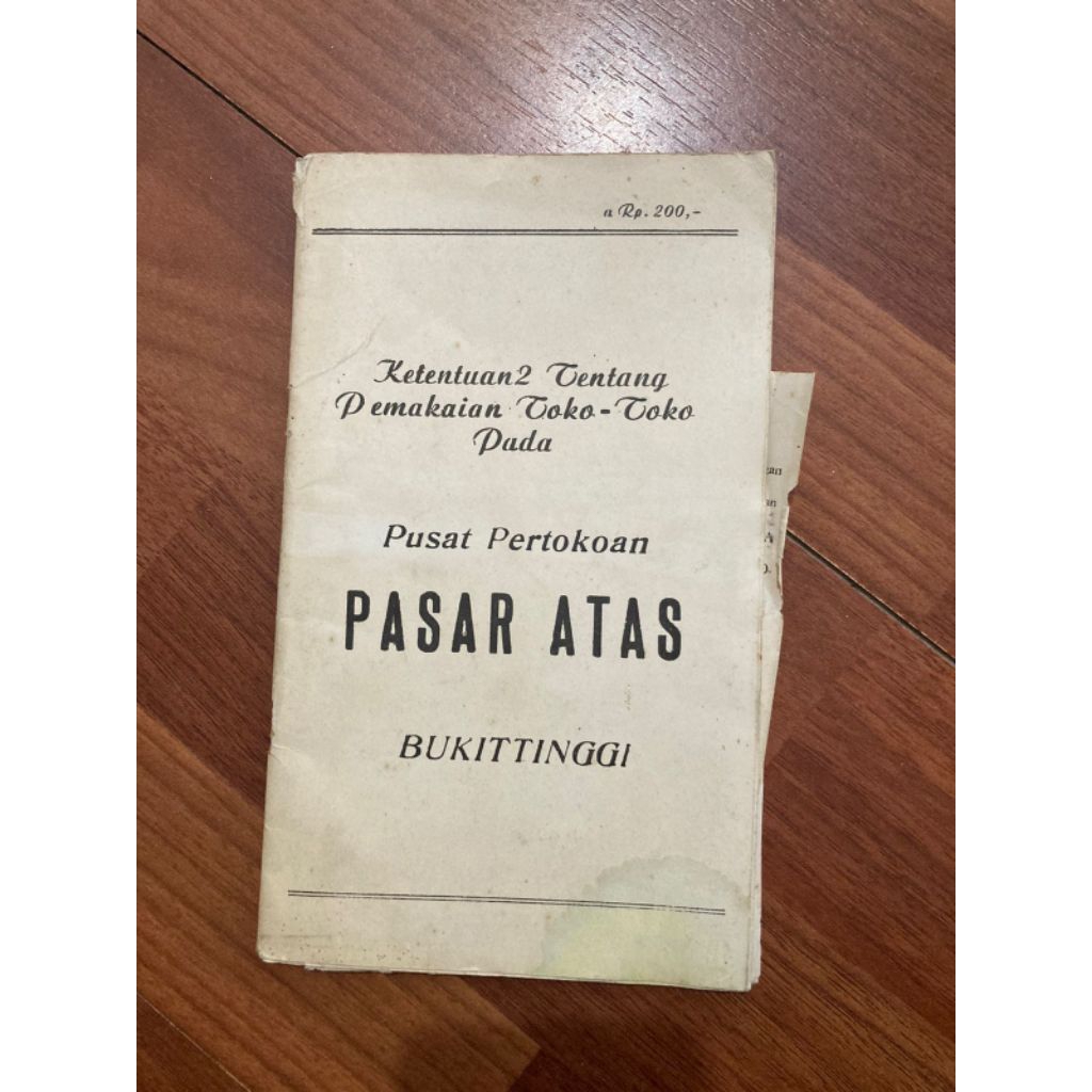 Buku - Ketentuan² Tentang Pemakaian toko² Pada Pusat Pertokoan PASAR ATAS BUKITTINGGI