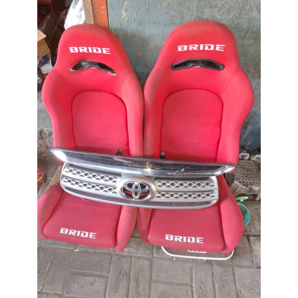 Gril Depan Fortuner Original 2009-2010