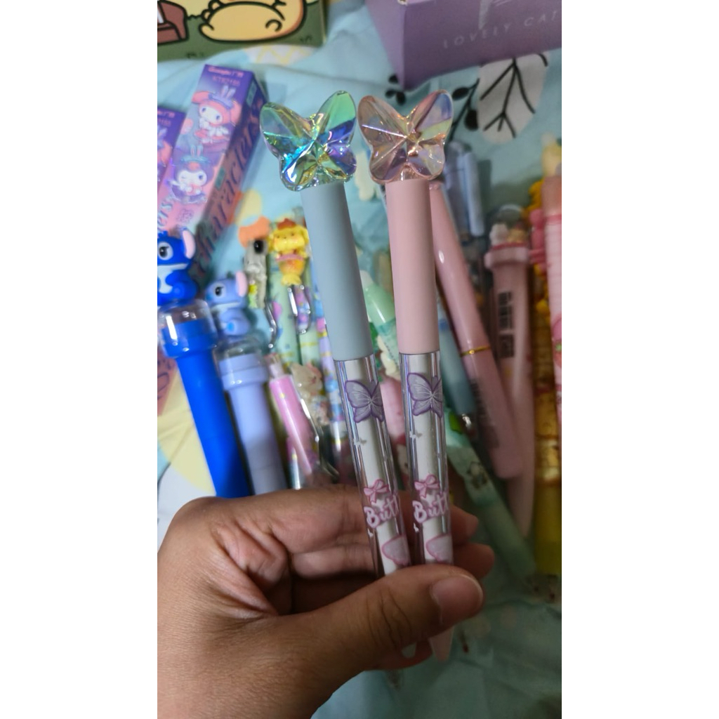 

Pulpen Butterfly & HK