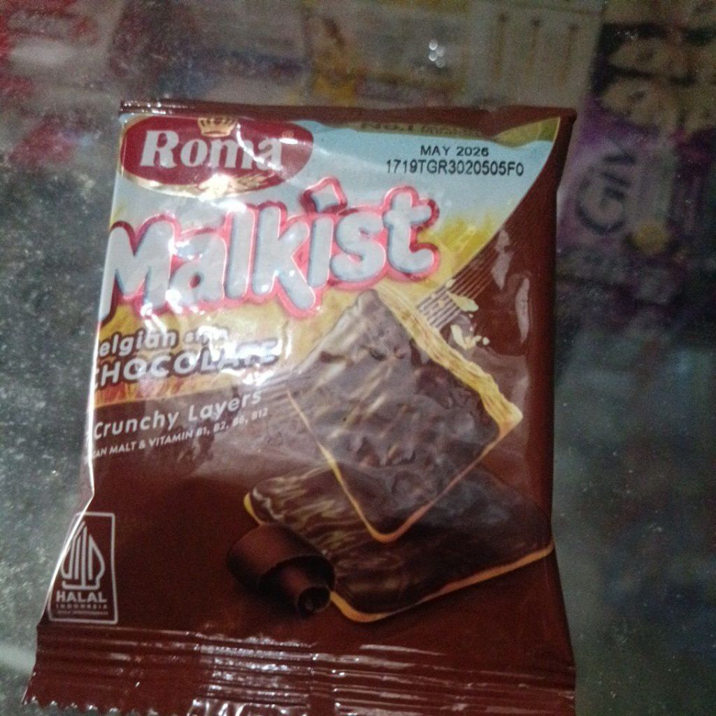 Roma Malkist coklat