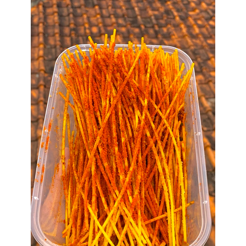 

MIE LIDI KEMASAN BOX /TOPLES -MIE LIDI JAJANAN JADUL KEMASAN TOPLES 200 GR