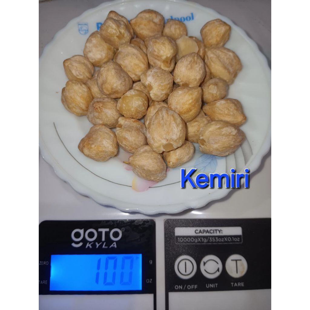 

Kemiri Utuh Bulat 100 Gram