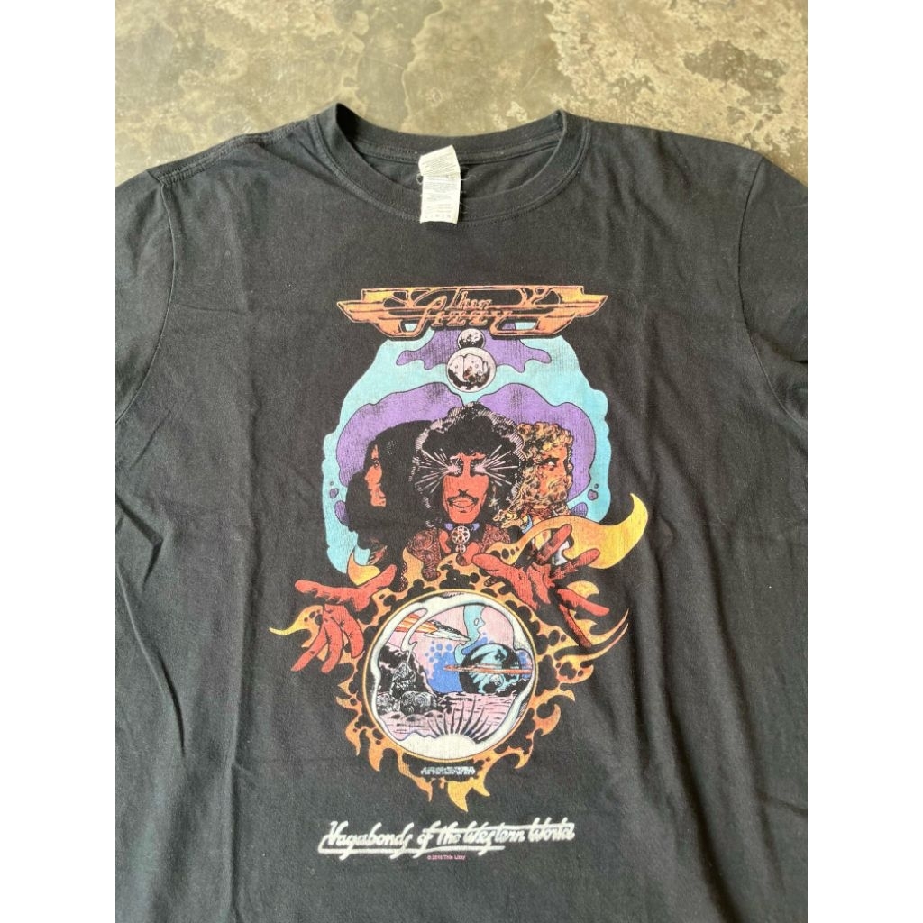 Gildan second , kaos band vintage thin lizzy
