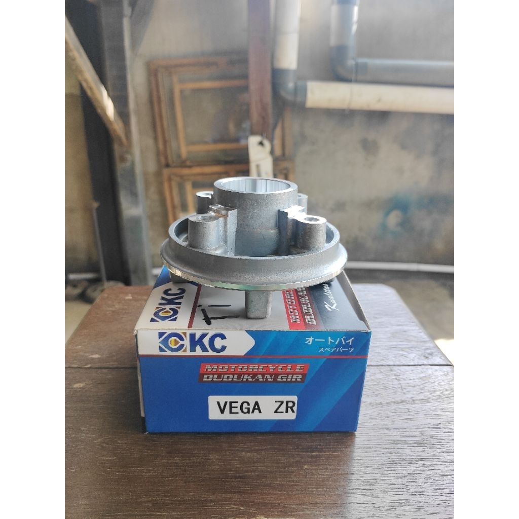 Dudukan gear belakang YAMAHA VEGA ZR, Vega injeksi, Nap gir Jupiter Z robot, Jupiter Z1, Dudukan gir