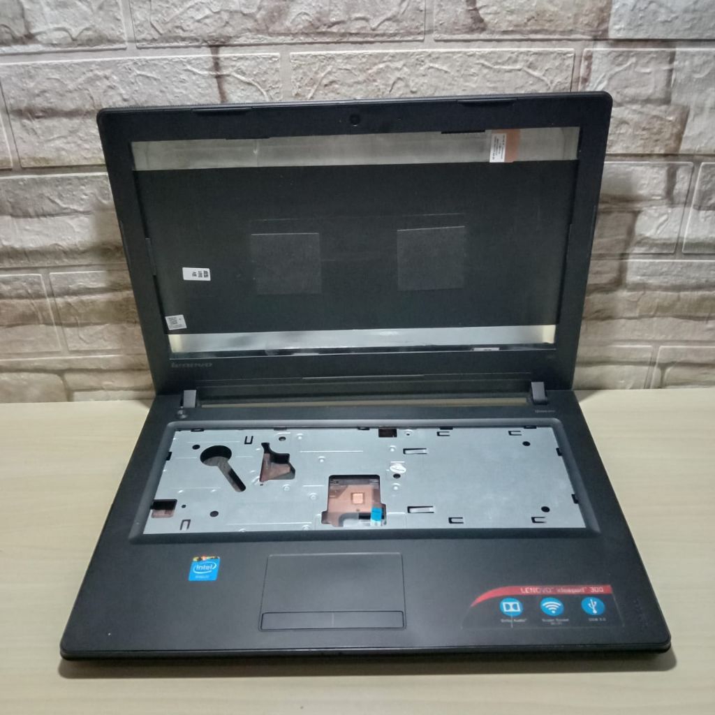 Kesing Case Casing Original Laptop Lenovo Ideapad 300-14IBR 300-14ibr