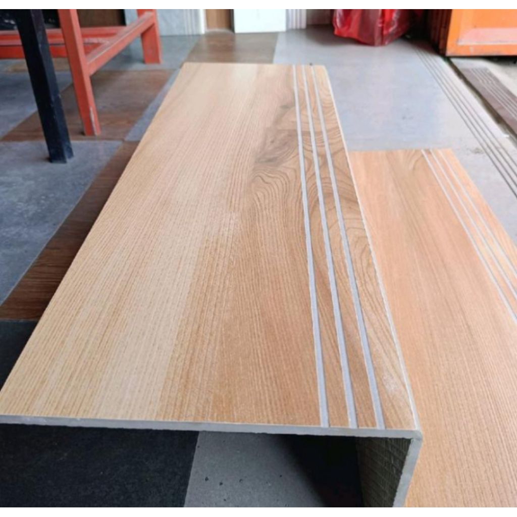 Granit tangga 30x100 + 20x100 motif kayu matth.