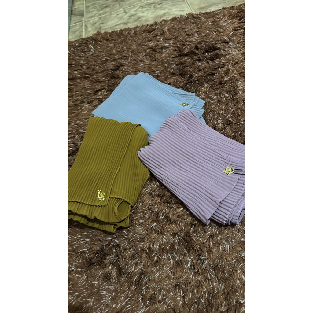 PRELOVED PASHMINA LASABELLE