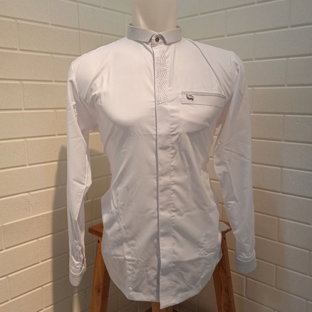 Baju Koko Busana Muslim Pria Alraz Tipe Fachri Warna Putih Polos Kancing Full Lengan Panjang Manset