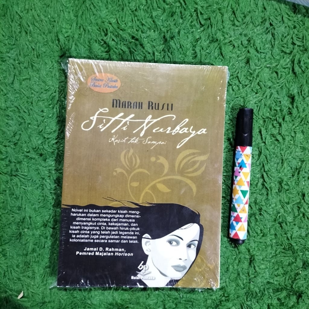 NOVEL SASTRA SITTI SITI NURBAYA