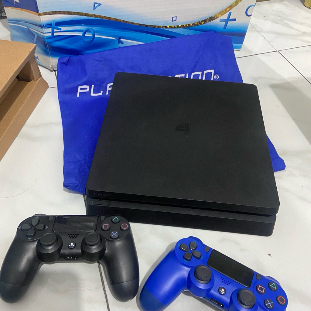 PS4 Slim Hen full game