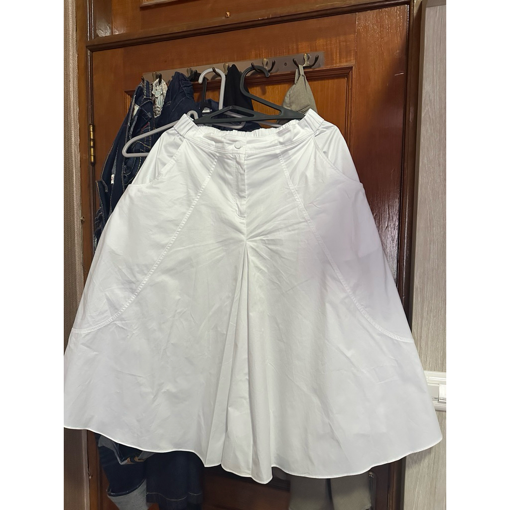 PRELOVED - HARLAN HOLDEN PLEATS SKIRT SIZE M