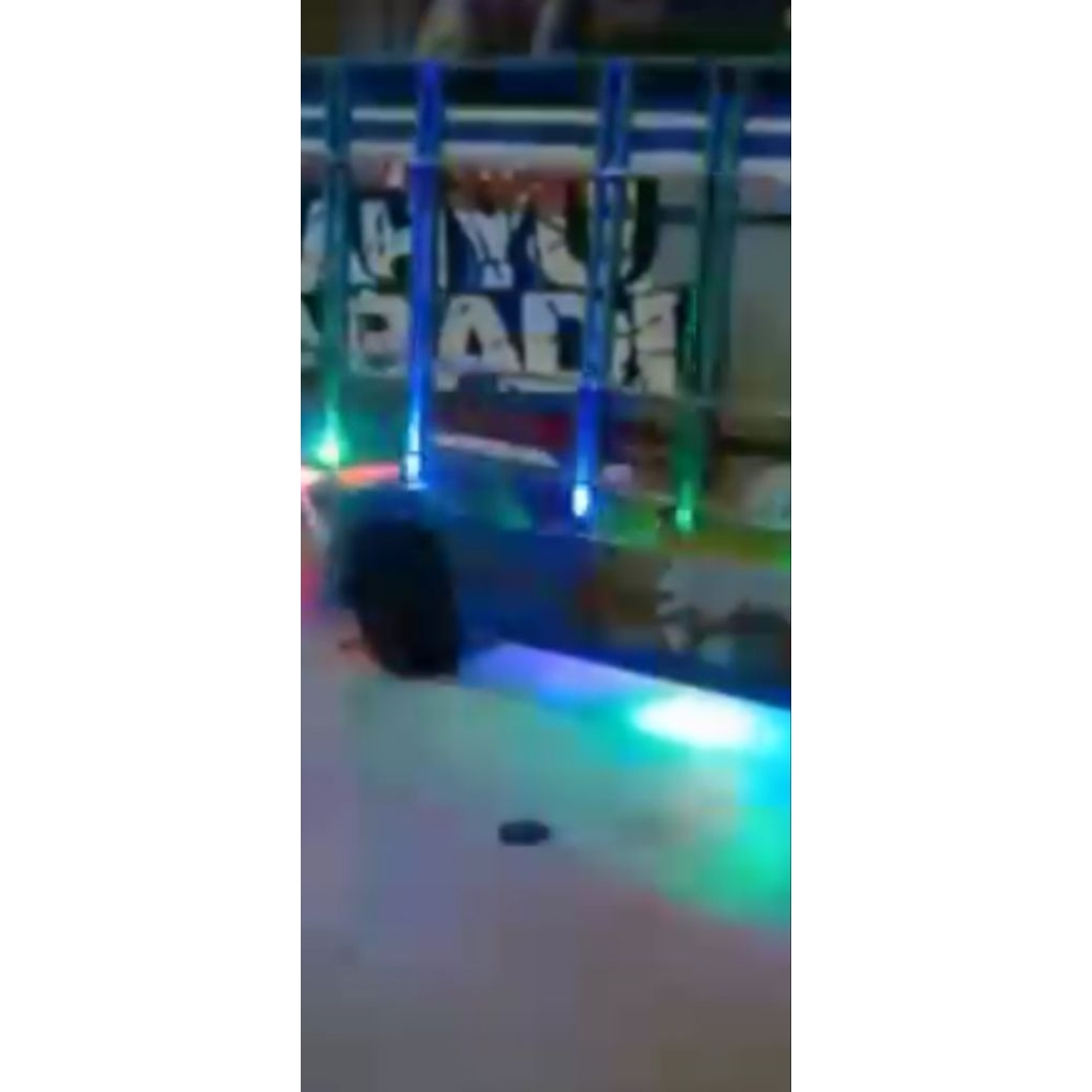 lampu kanal miniatur truk