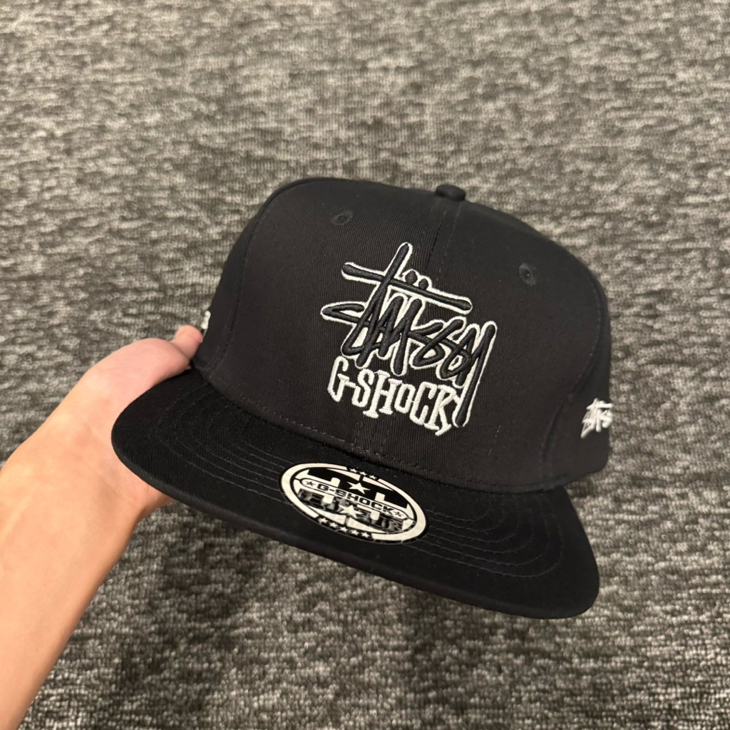 Topi G-SHOCK × Stussy Import