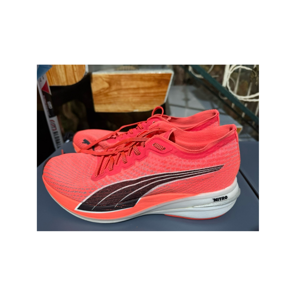 sepatu lari puma 194449-01 deviate nitro lava blast - puma black