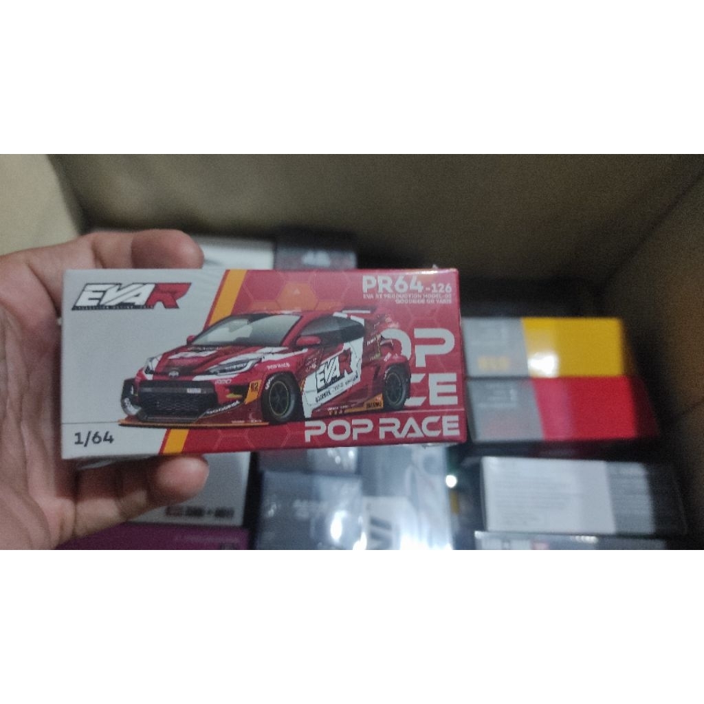 Pop Race GR Yaris EVA merah (sealed)