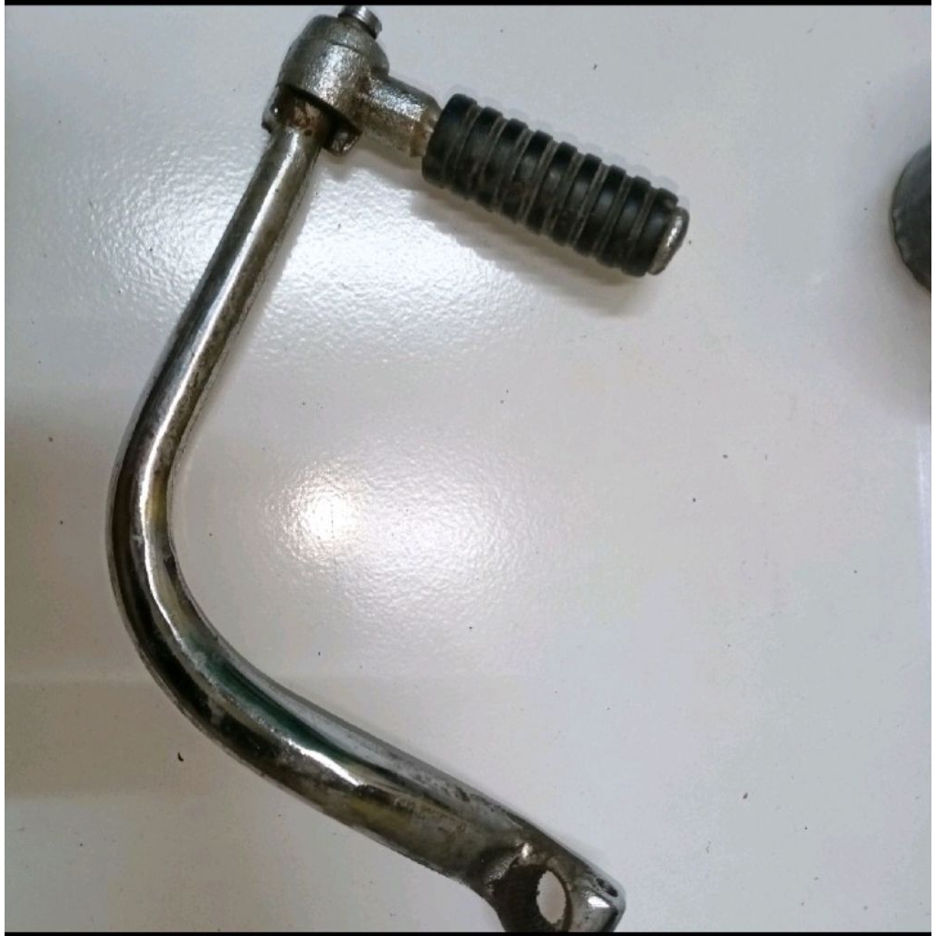 selahan engkol Kawasaki zx130 zx 130 ori bekas
