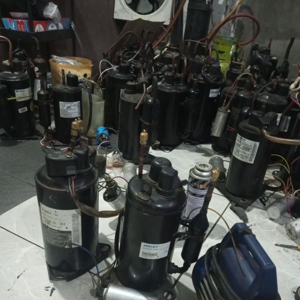 alat pompa ban mobil / alat vackum AC/ alat press AC/ kompresor cat / kompresor AC semua bisa