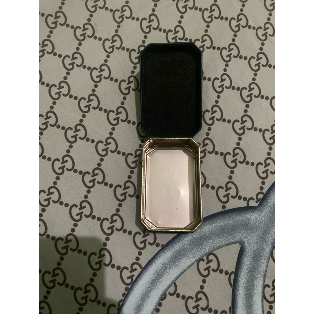 

pesanan kotak kaleng