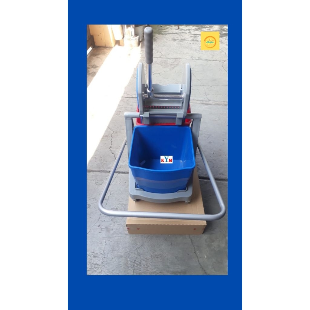 Double bucket plastik 36 Liter press mop