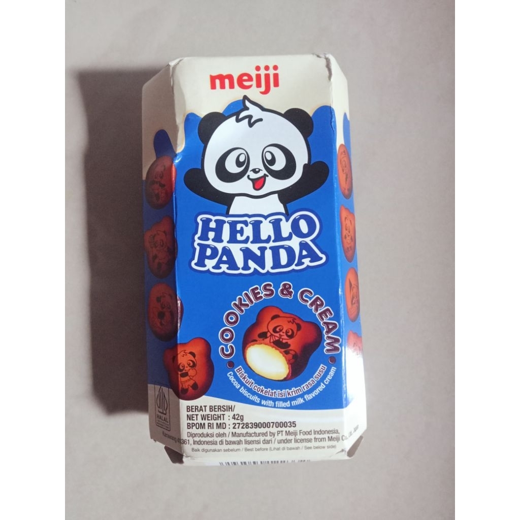 

HELLO PANDA Biskuit Cookies & Cream Meiji 42 g Biskuit Cokelat Coklat Isi Krim Rasa Susu 42g