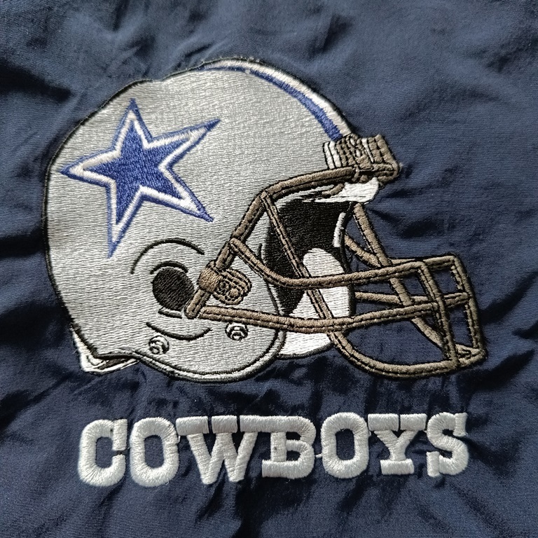 Varsity DALLAS COWBOYS NFL team Vintage by STARTER size M