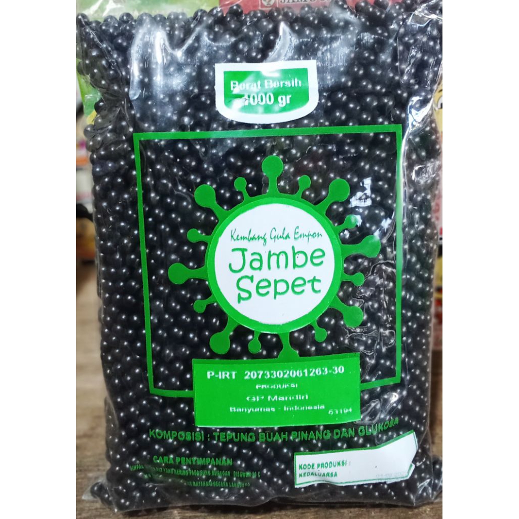 

Jamu Pil Hitam Jambe Sepet Khusus Wanita Netto 1000 gram