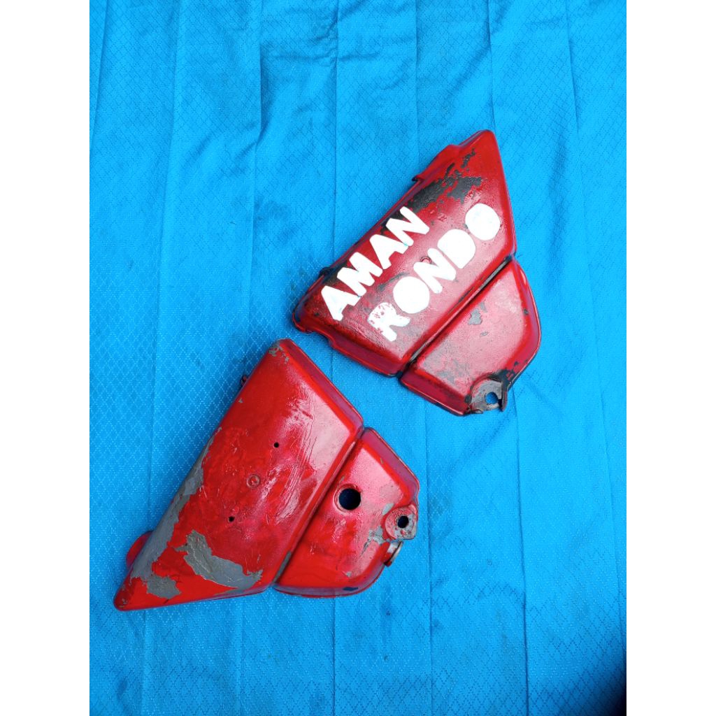 cover tutup aki Yamaha L2 super Original / tempong aki kanan kiri L2 super Original copotan