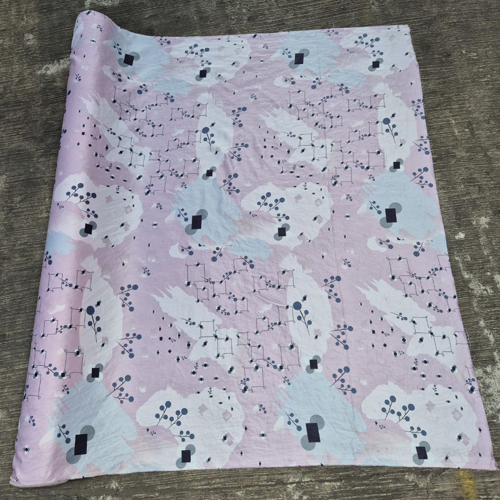 kain satin motif - kain satin silk motif - kain satin armani - kain satin polos - kain satin velvet 