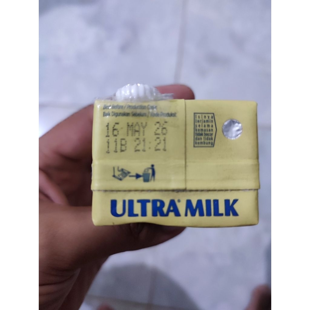 

Susu ultra milk kemasan 200 ml/susu UHT