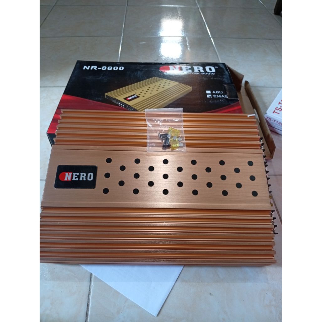 POWER AMPLIFIER NERO NR-8800 4 CHANEL MOSFET