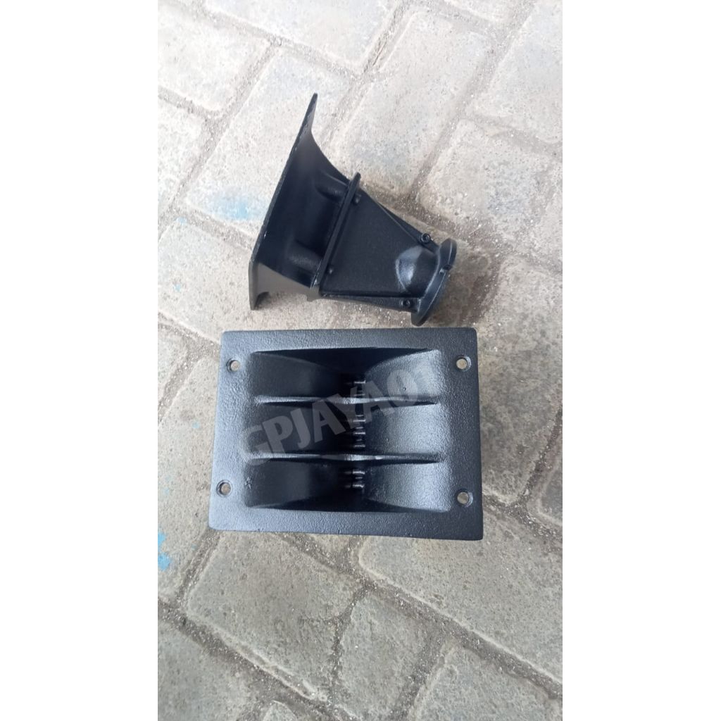 horn tweeter/horn harmony singgel ukuran 13x17 cm gigi hiu/ horn tweeter speaker