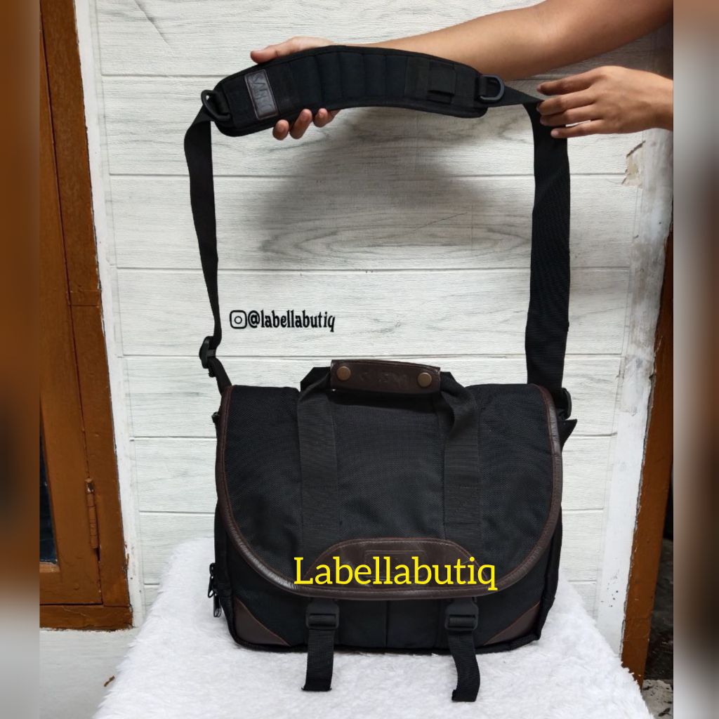 Safro Tas Selempang  Pria Tas Laptop Kulit