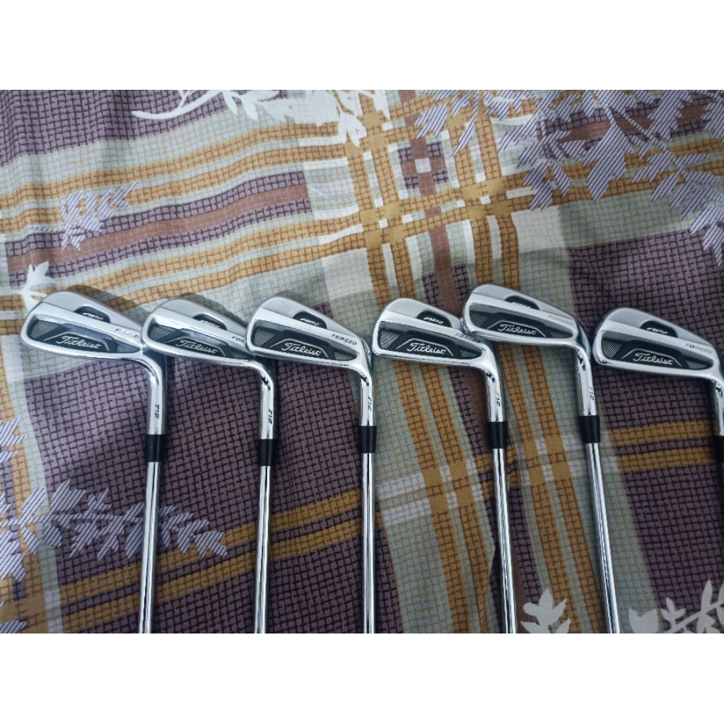IRON SET TITLEIST AP2 - 5-P - SHAFT S SECOND LIKE NEW MULUS