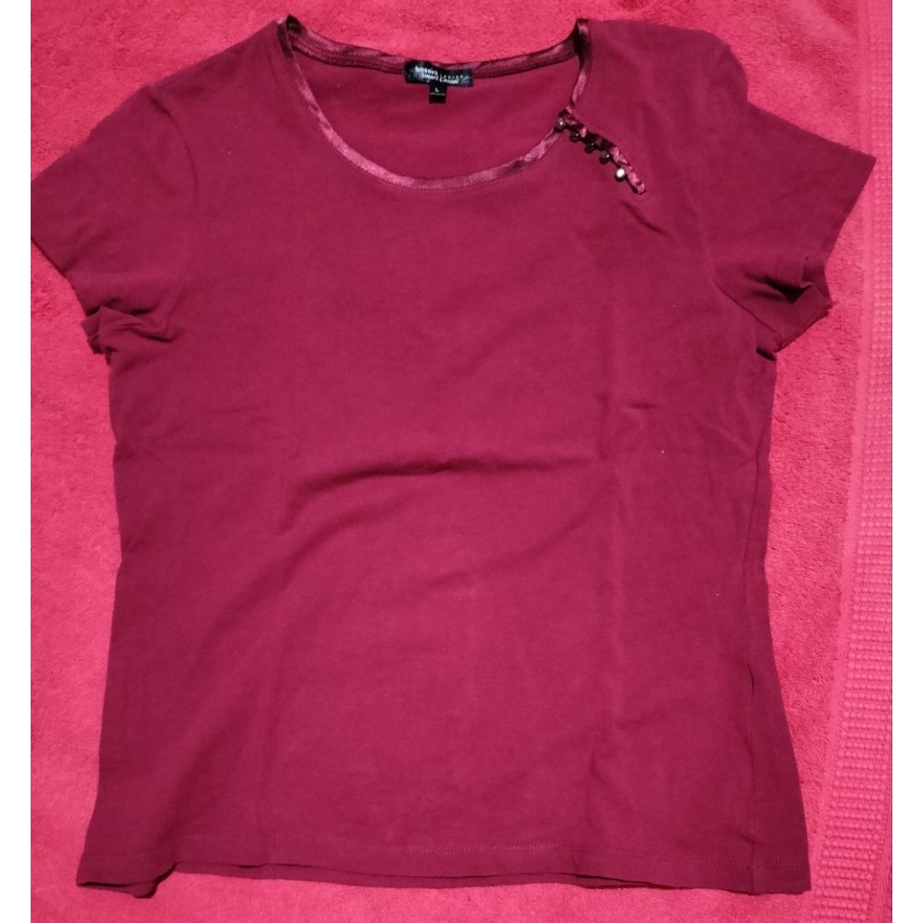 Preloved Kaos Bossini Merah Maroon