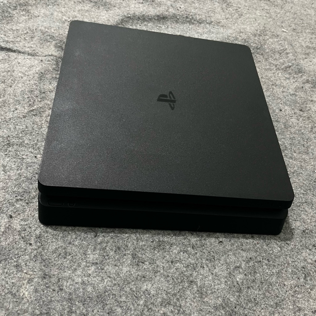 ps4 slim hen