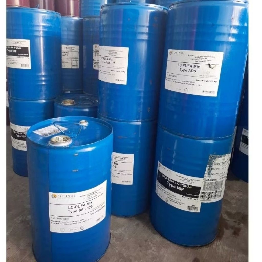 drum besi 30liter .kapasitas max 32l.tong bensin 32liter ex minyak ikan .sangat tebal mulus.tahan ka