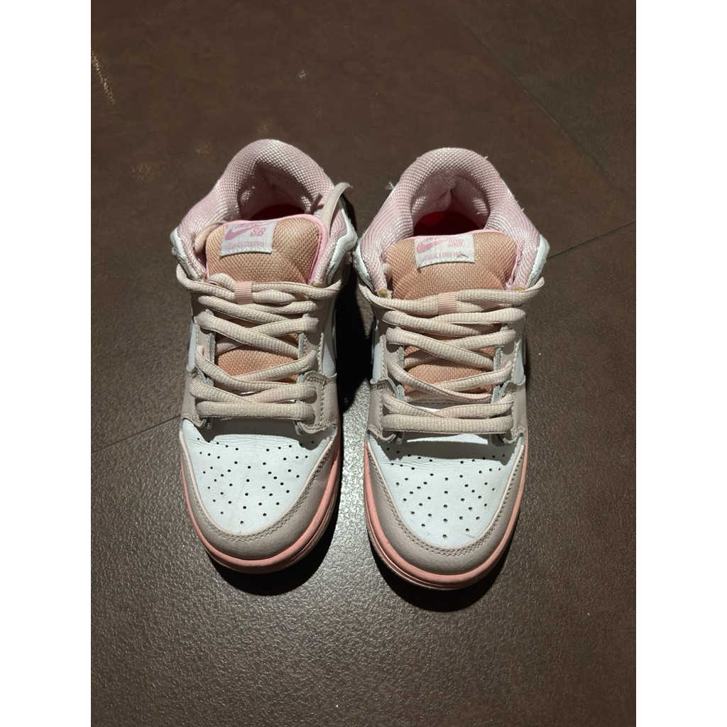 Preloved Nike SB Dunk Low "Pink Box" Original 100%