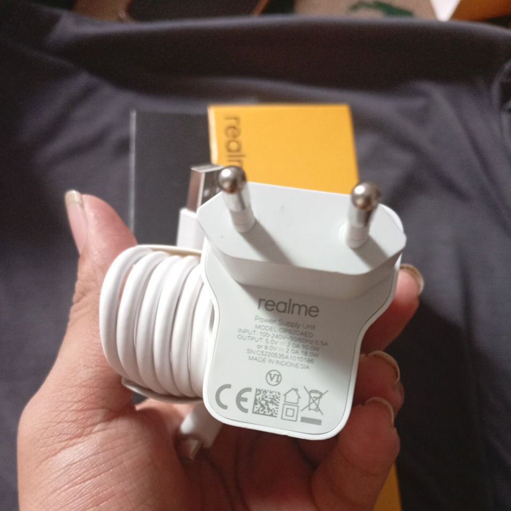 Charger original bawaan Realme Type c fast charging