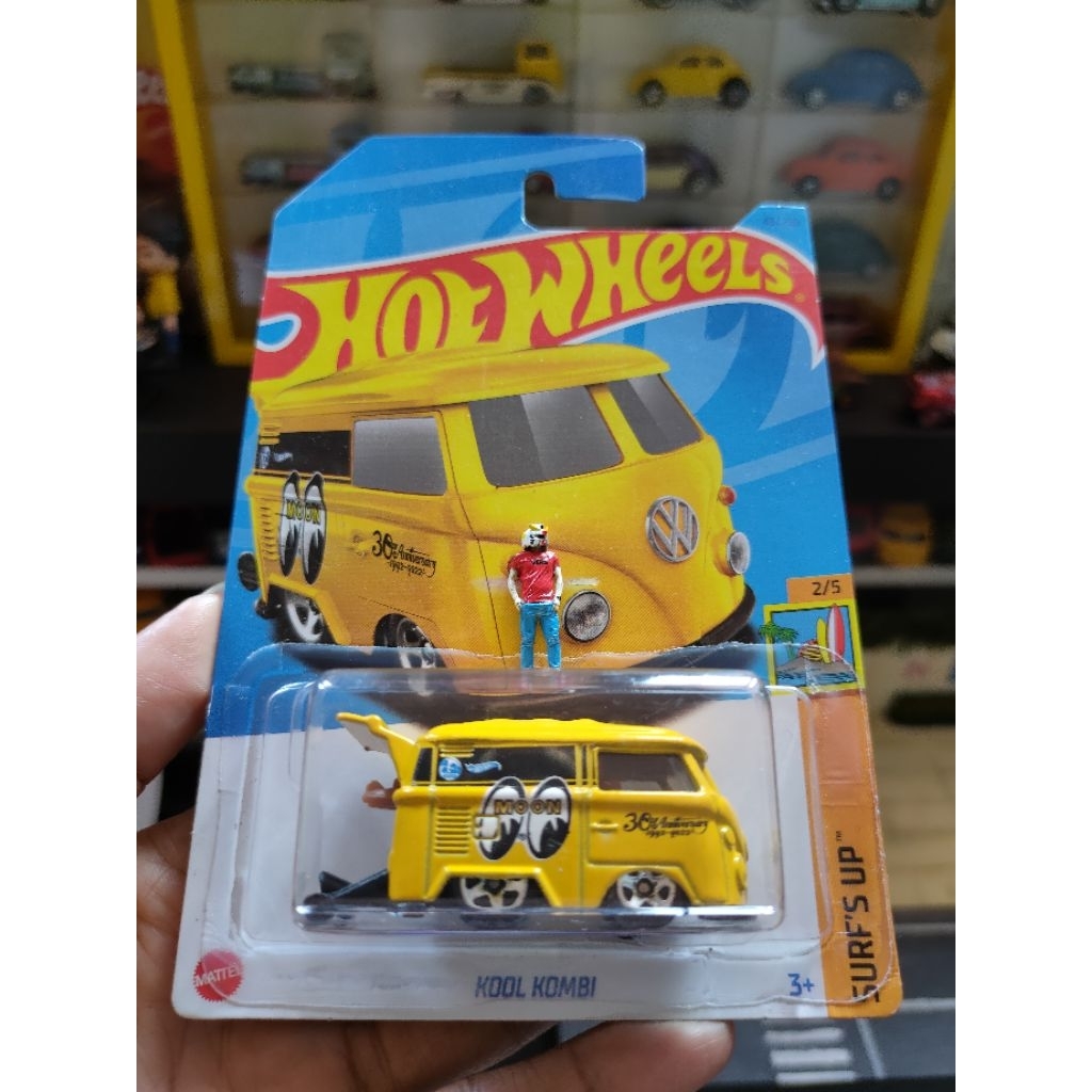 Kool Kombi Moon Eyes